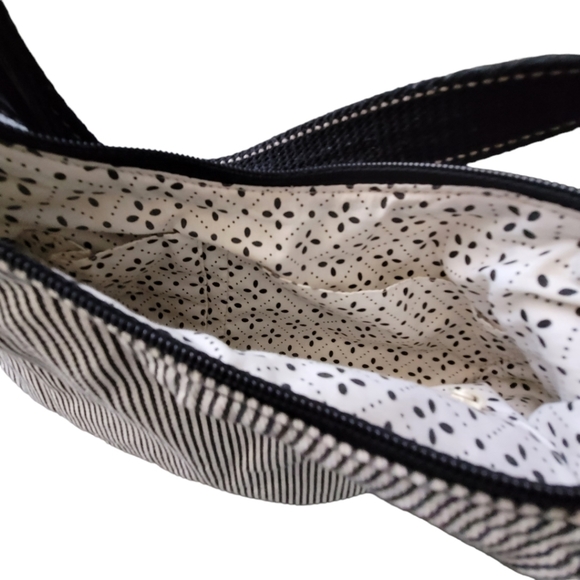 👜 Vintage Guess Canvas Stripes w/ Leather Floral Bag - Picture 4 of 7